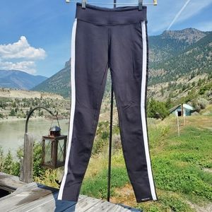 Public Myth Leggings -‎ size small